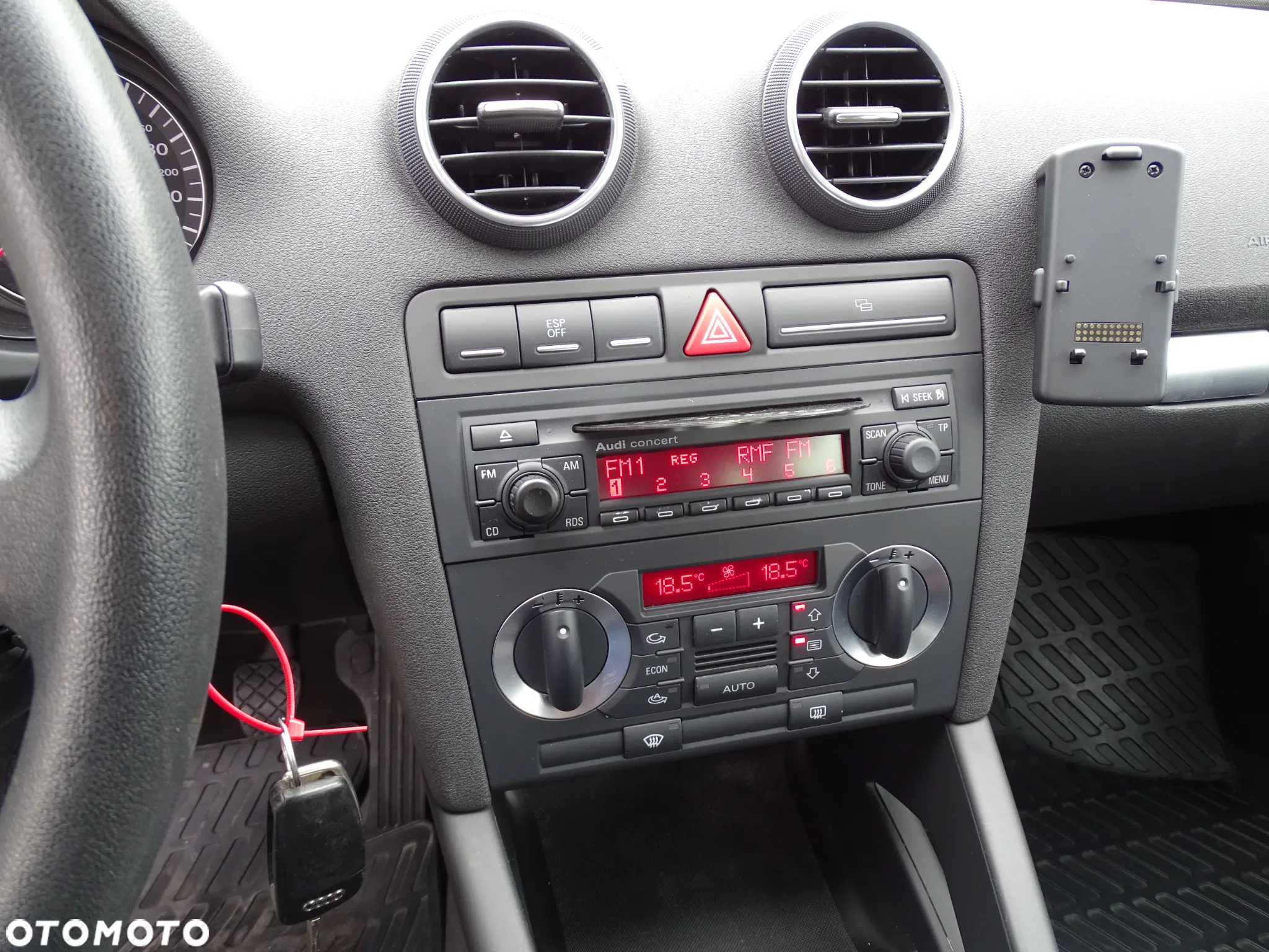Audi A3 1.9 TDI DPF Attraction - 28