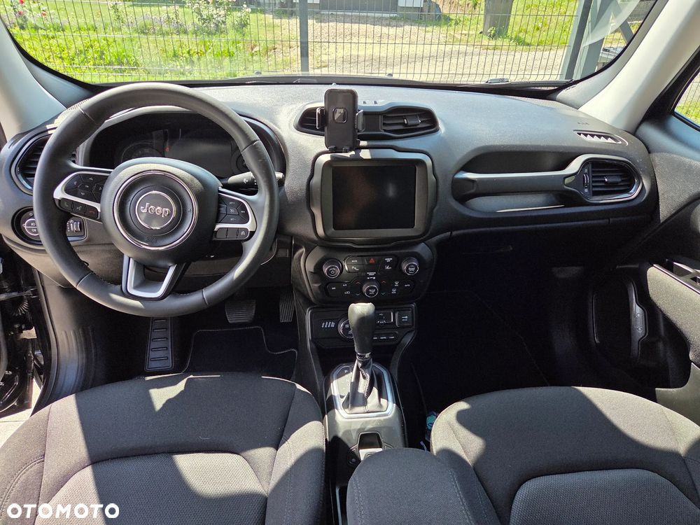 Jeep Renegade - 8