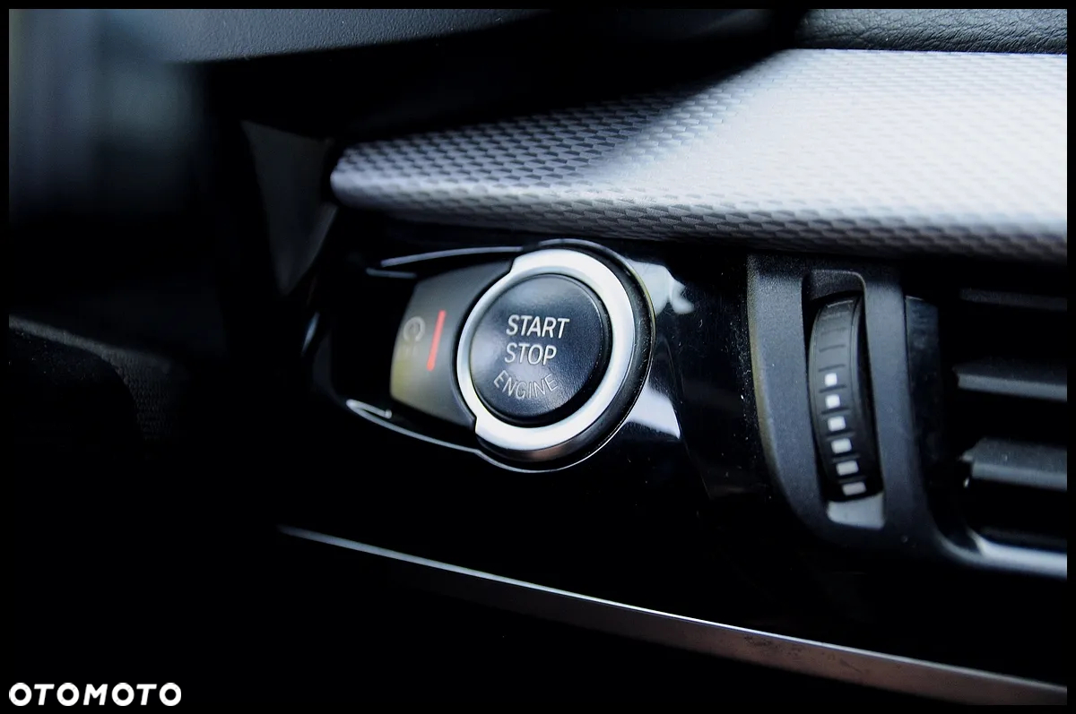 BMW X5 xDrive40d - 27