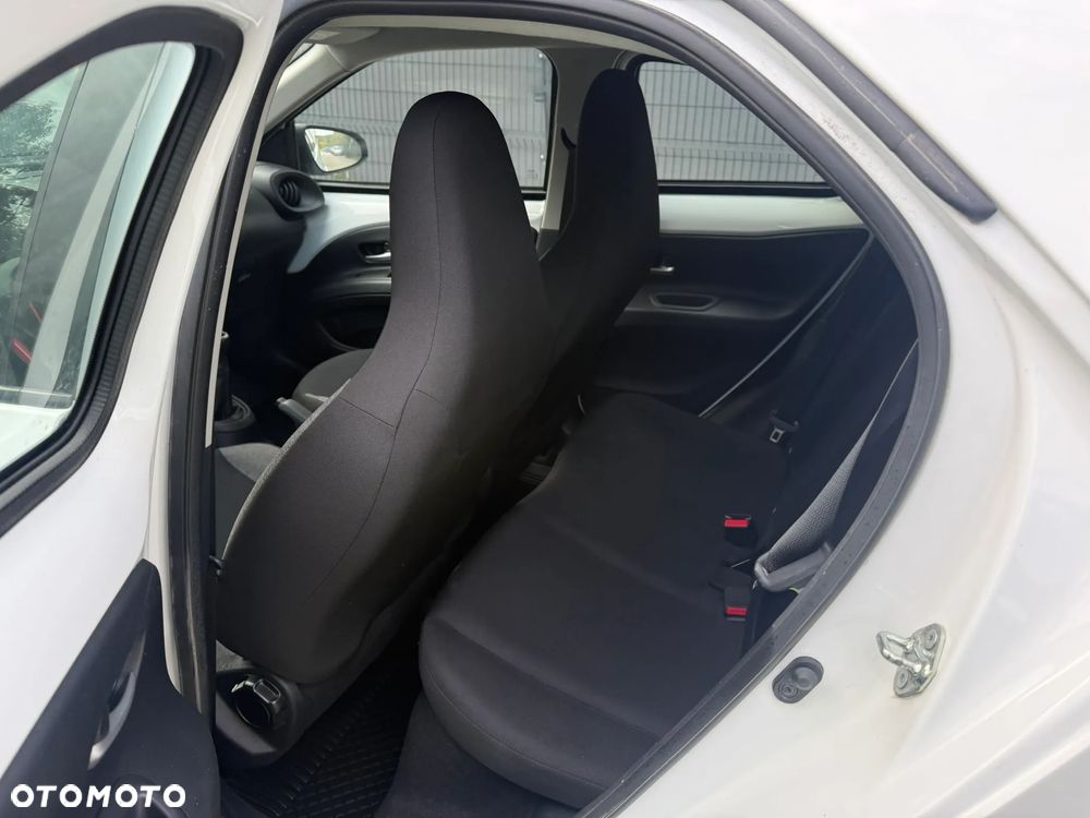 Toyota Aygo X - 8