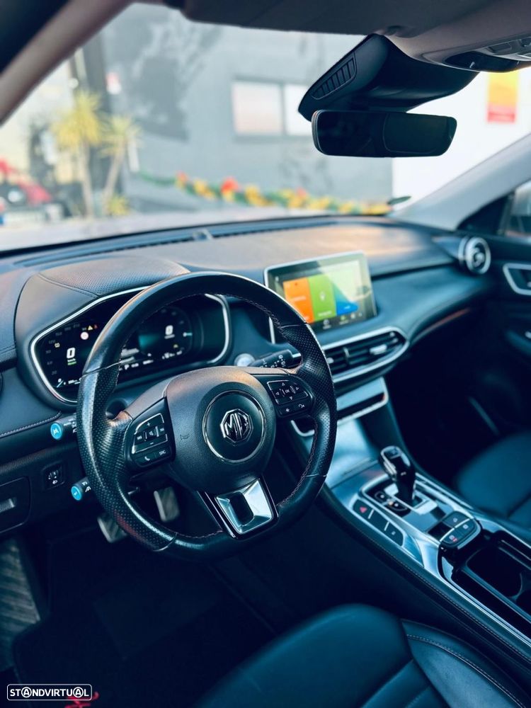 MG EHS 1.5T-GDI Luxury - 42