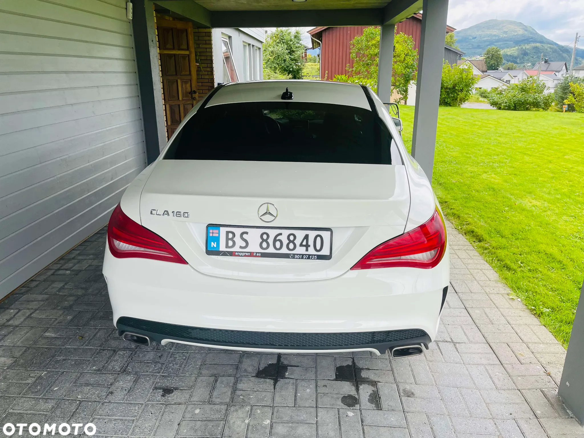 Mercedes-Benz CLA 180 7G-DCT AMG Line - 5