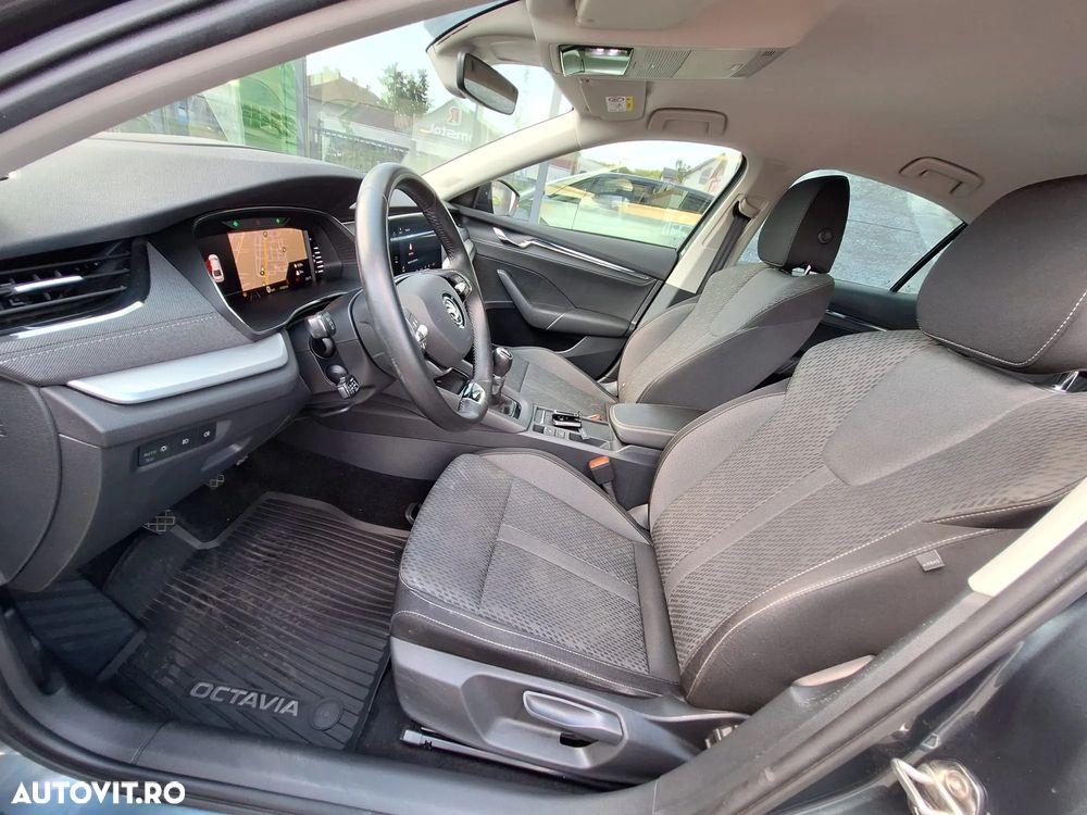 Skoda Octavia 2.0 TDI Style - 22
