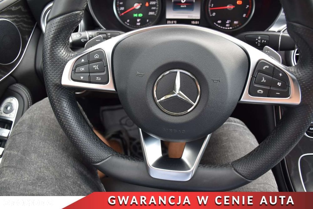 Mercedes-Benz Klasa C 200 T 4Matic 7G-TRONIC AMG Line - 13
