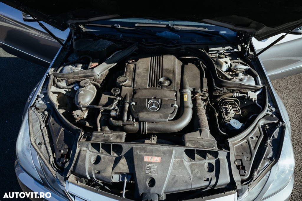 Mercedes-Benz E 200 CGI BlueEfficiency - 23