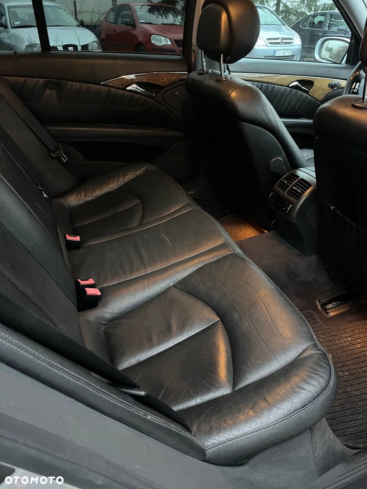 Mercedes-Benz Klasa E 320 CDI 4-Matic Avantgarde - 6