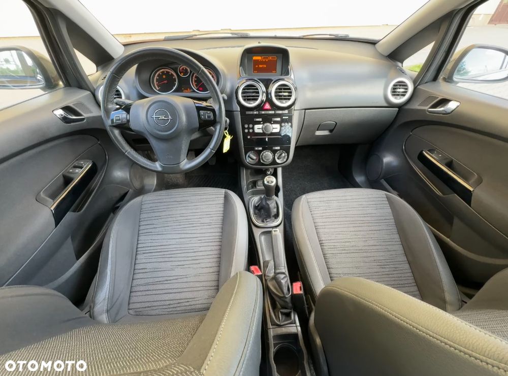 Opel Corsa 1.2 16V Graphite S&S - 2