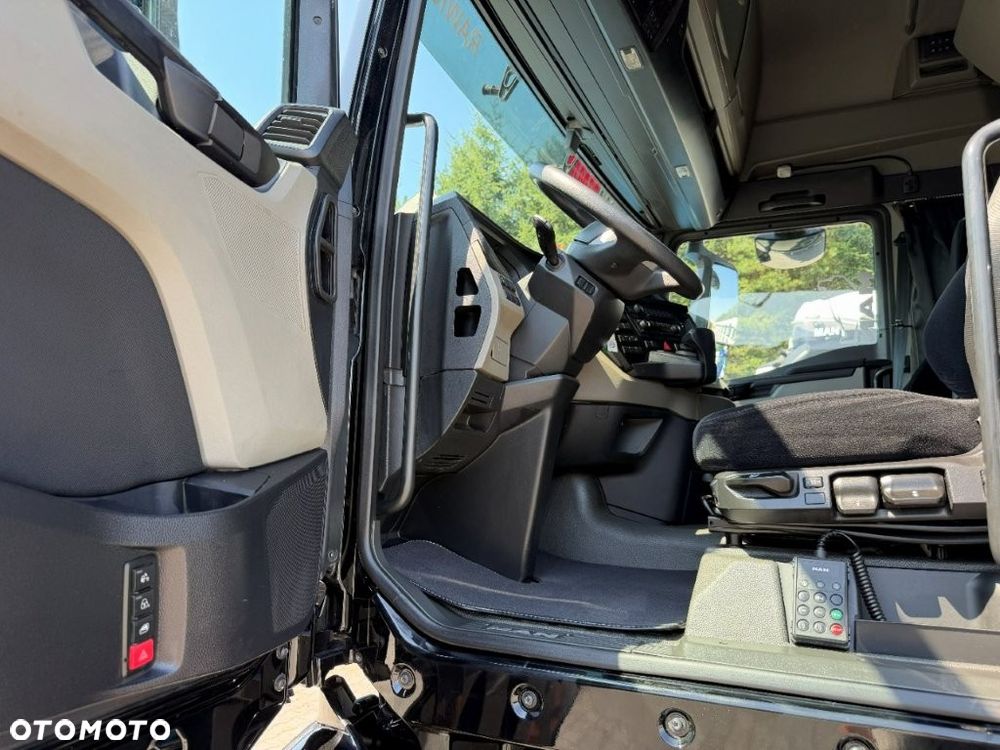 MAN TGX TG3 18.510 ACC GX LEDY RETARDER KLIMA POSTOJOWA KONTRAKT MAN DO KOŃCA SPROWADZONY Z DE - 5