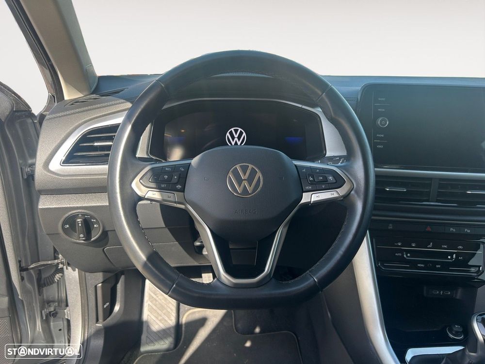 VW T-Roc 1.0 TSI Life - 12