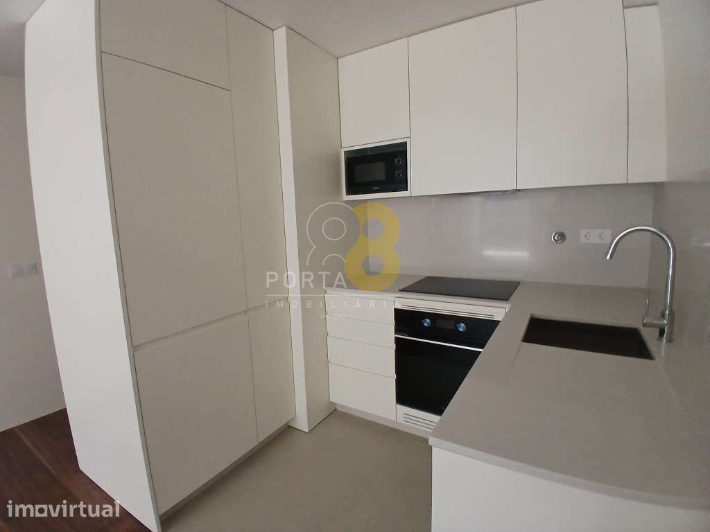 Apartamento para arrendamento nas Fontainhas, Porto - Grande imagem: 3/20