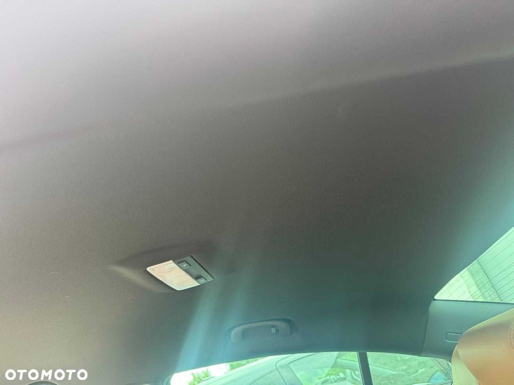 Podsufitka Opel Insignia A sedan czarna stan idealny