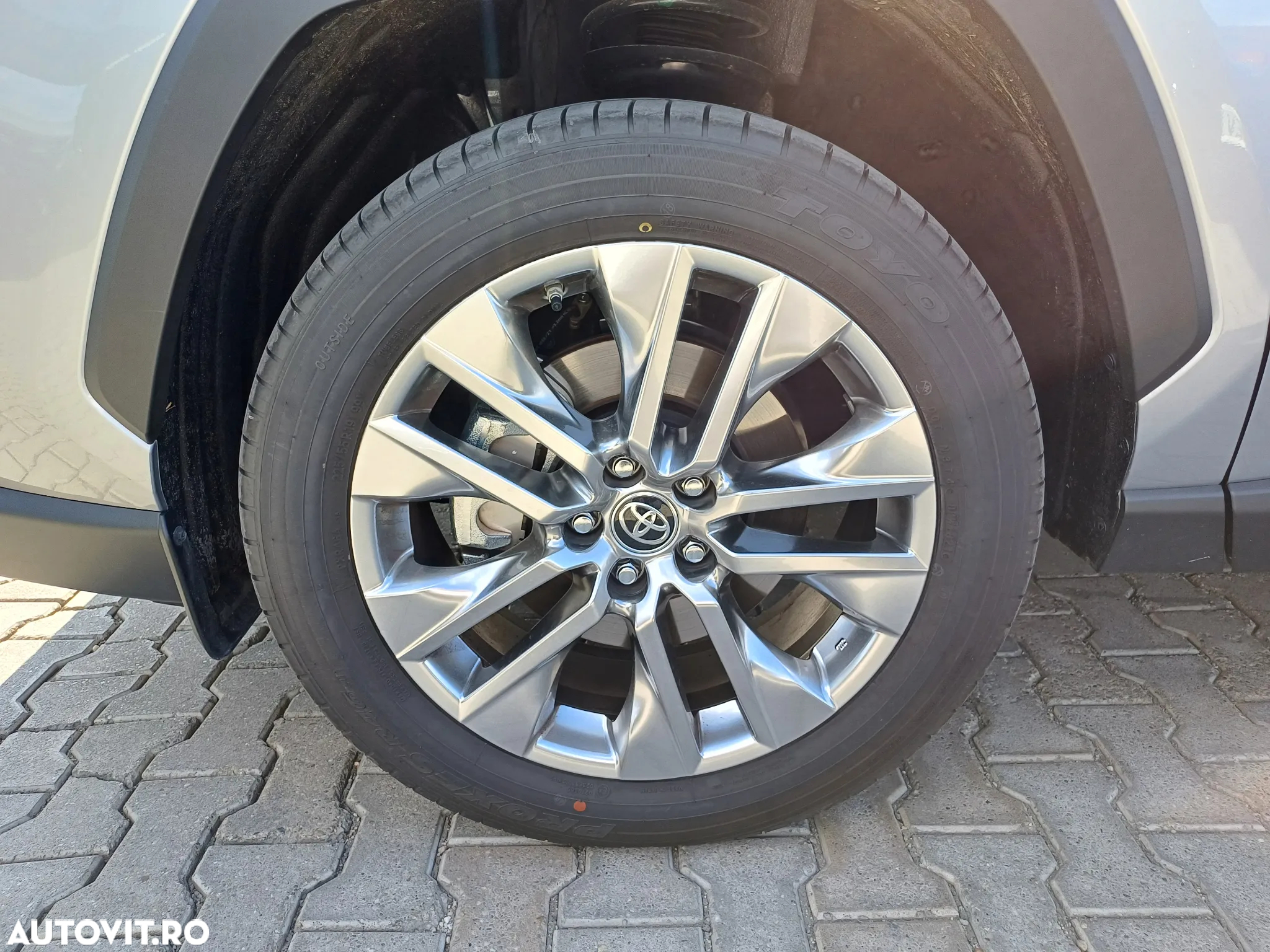 Toyota RAV4 2.5 Hybrid VVT-iE 4x2 Dynamic - 9