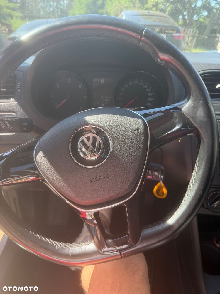 Volkswagen Polo 1.4 TDI BlueMotion - 10