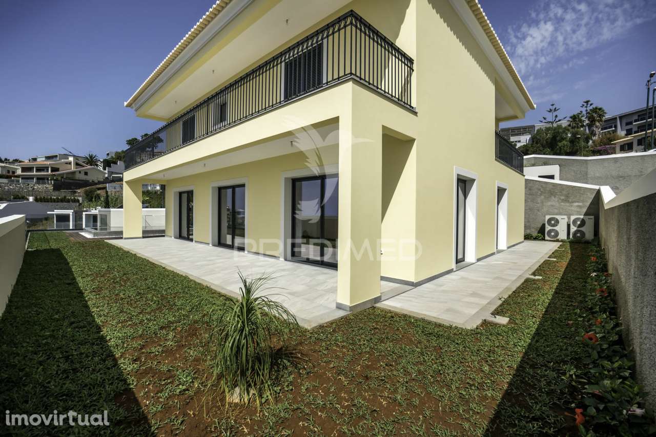 Moradia de luxo com piscina e vista mar - Grande imagem: 2/20