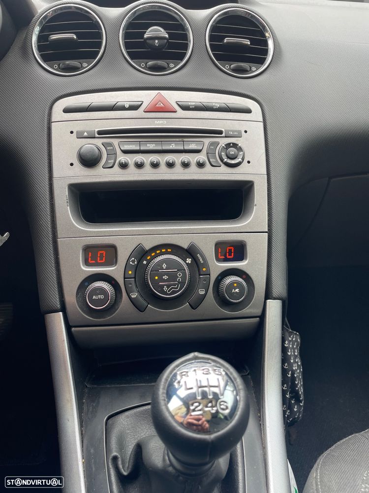 Peugeot 308 SW 1.6 HDi Executive CVM6 - 15