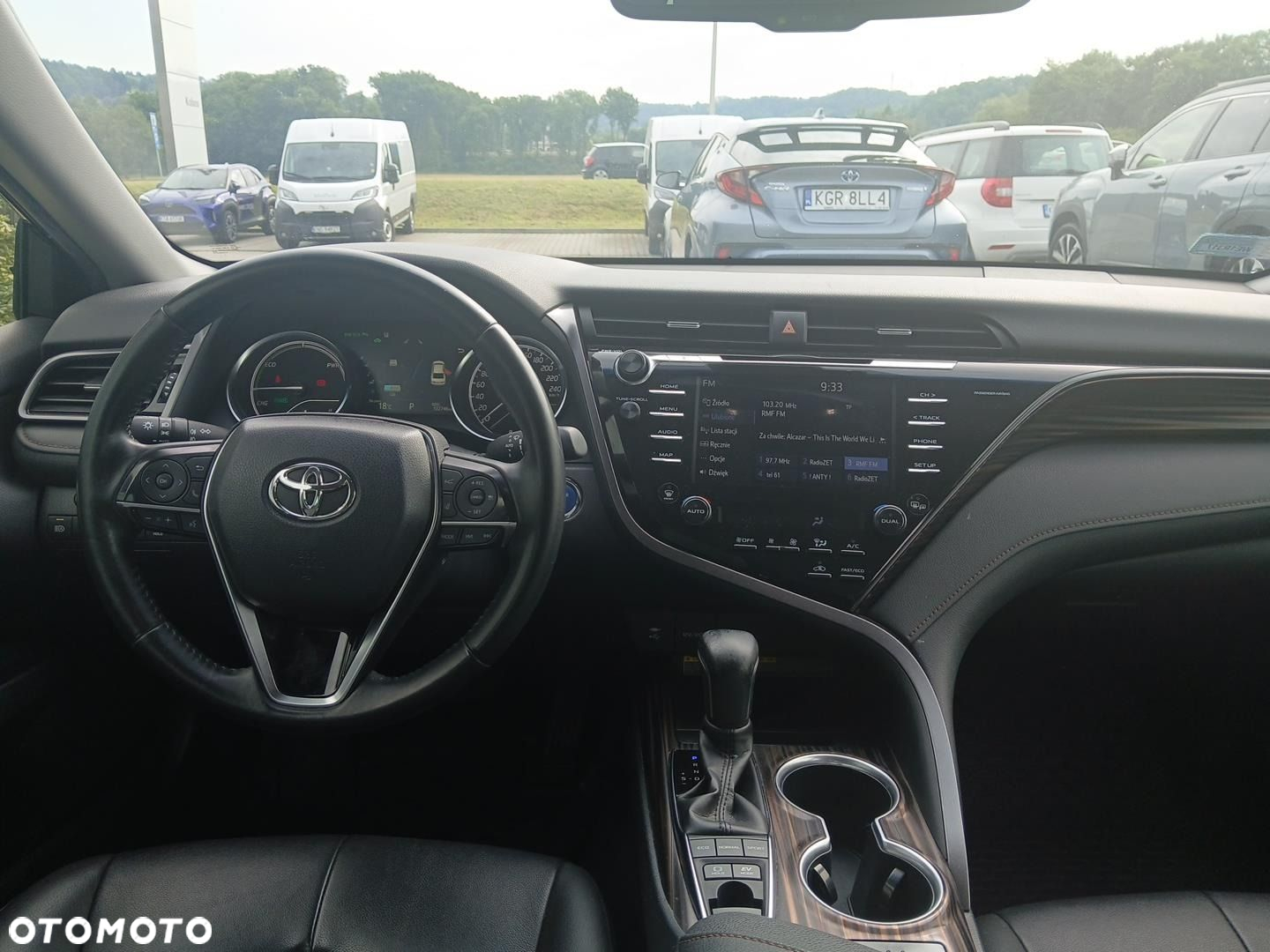 Toyota Camry 2.5 Hybrid Executive CVT - 11