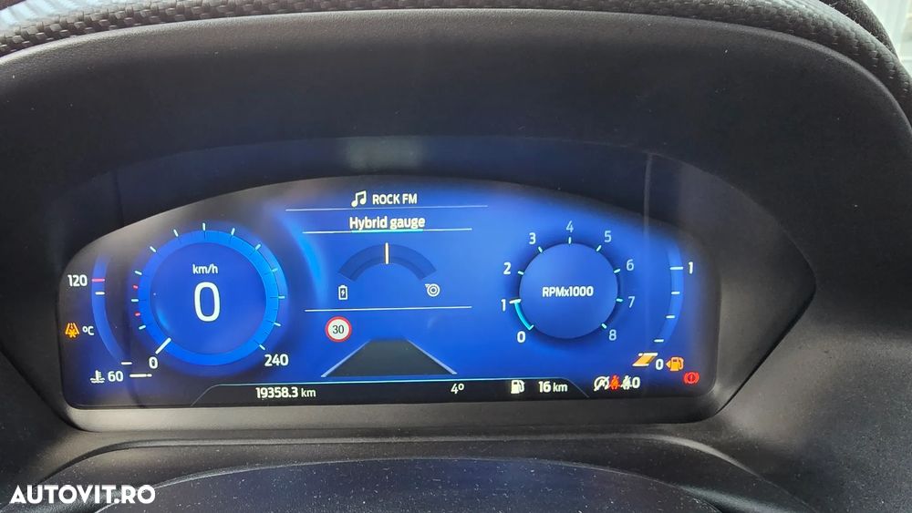 Ford Puma 1.0 EcoBoost MHEV ST Line X - 12