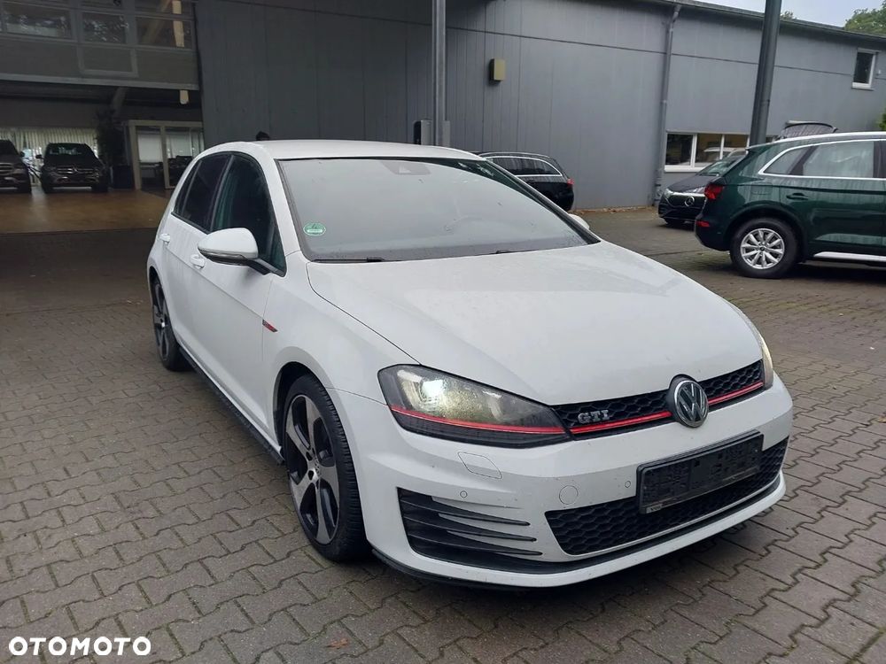 Volkswagen Golf VII 2.0 TSI BMT GTI - 1