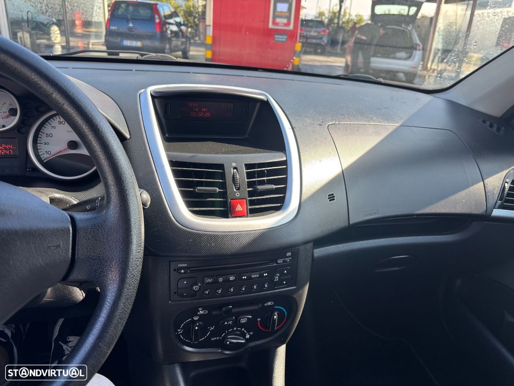 Peugeot 206+ - 8