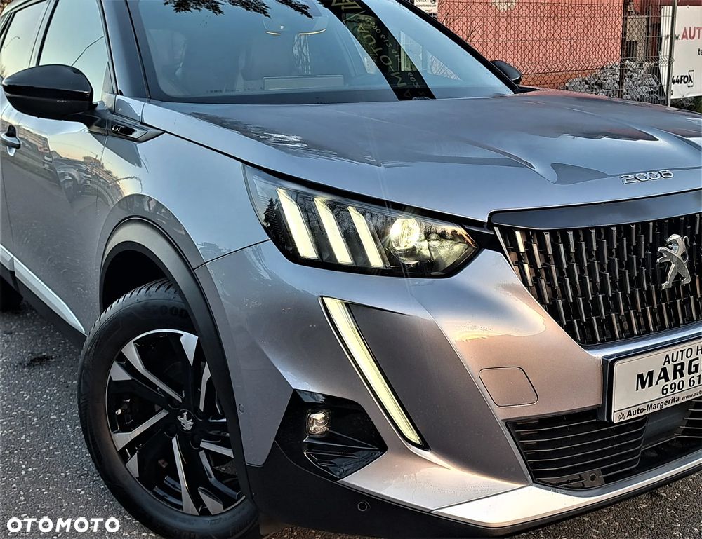 Peugeot 2008 1.2 PureTech Allure S&S - 39