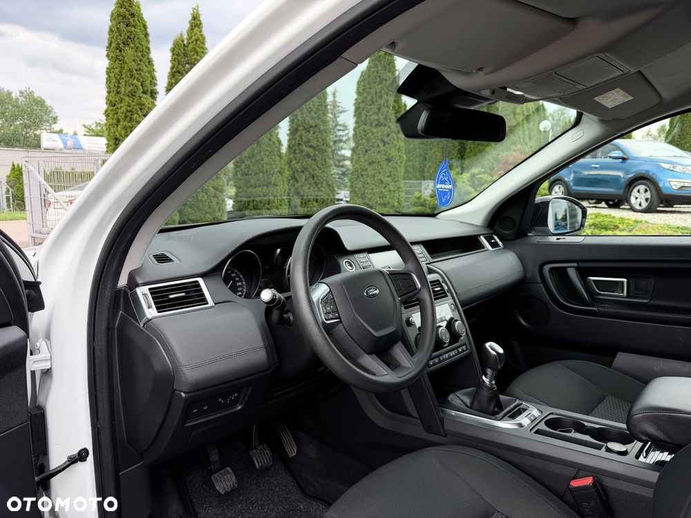 Land Rover Discovery Sport TD4 SE - 10