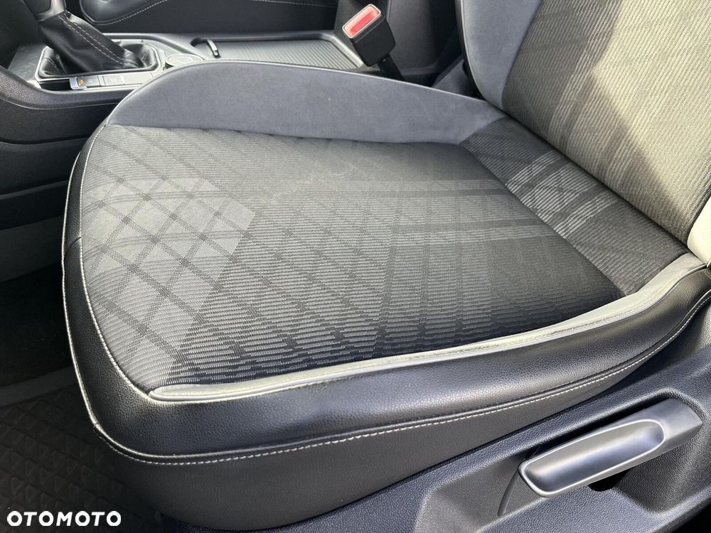 Volkswagen Tiguan Allspace - 13