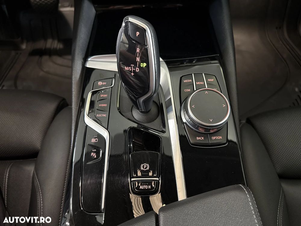 BMW Seria 5 - 18