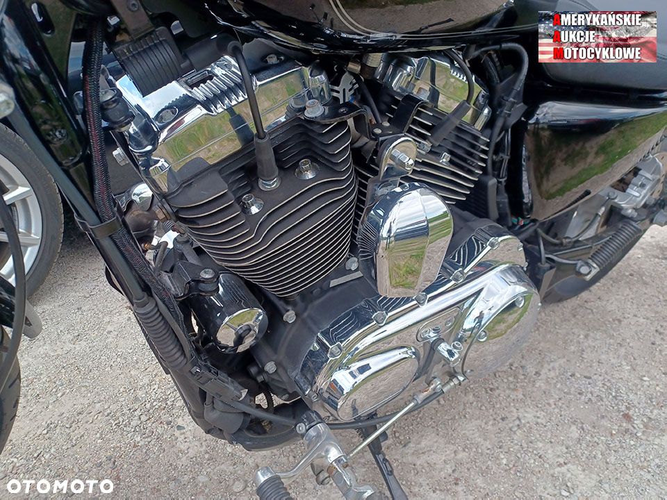 Harley-Davidson Sportster Custom 1200C - 11