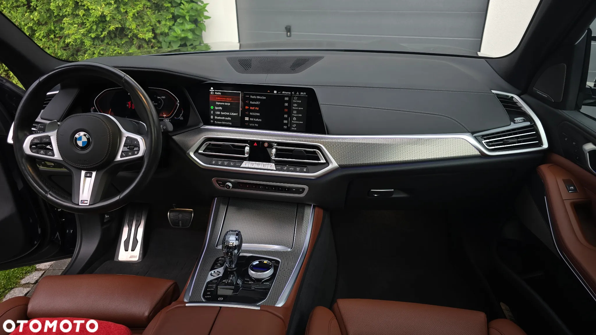 BMW X5 M M50i - 14