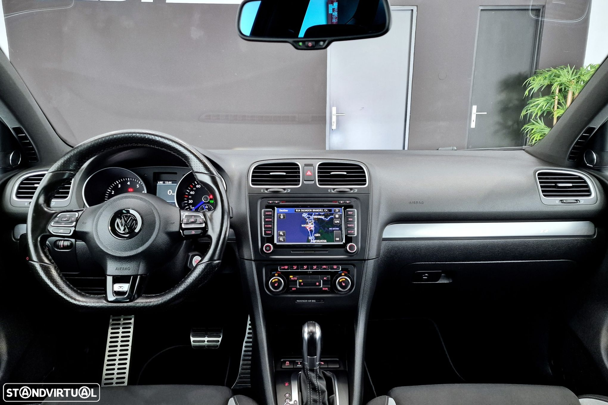VW Golf 2.0 TSi R20 DSG - 7
