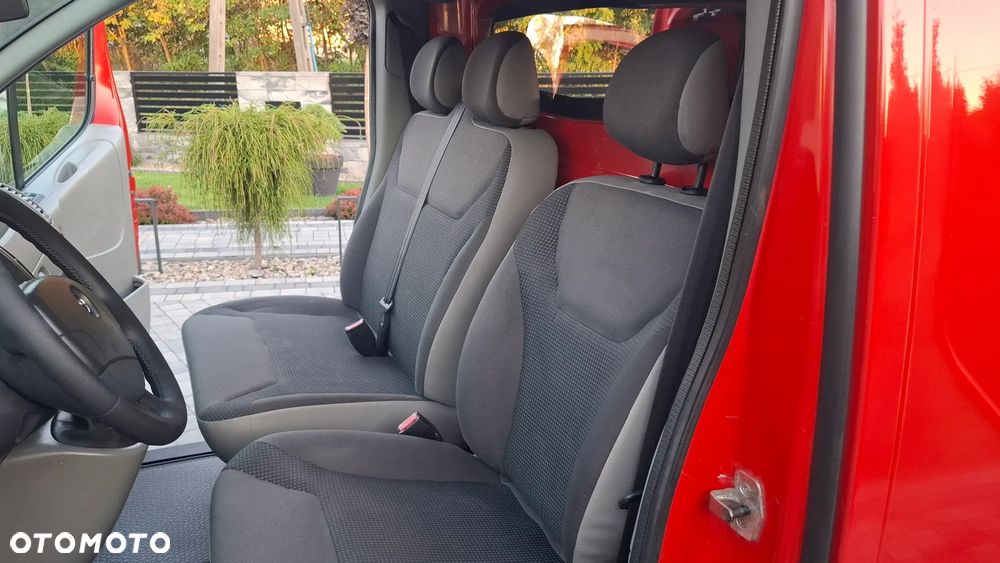 Opel VIVARO - 14
