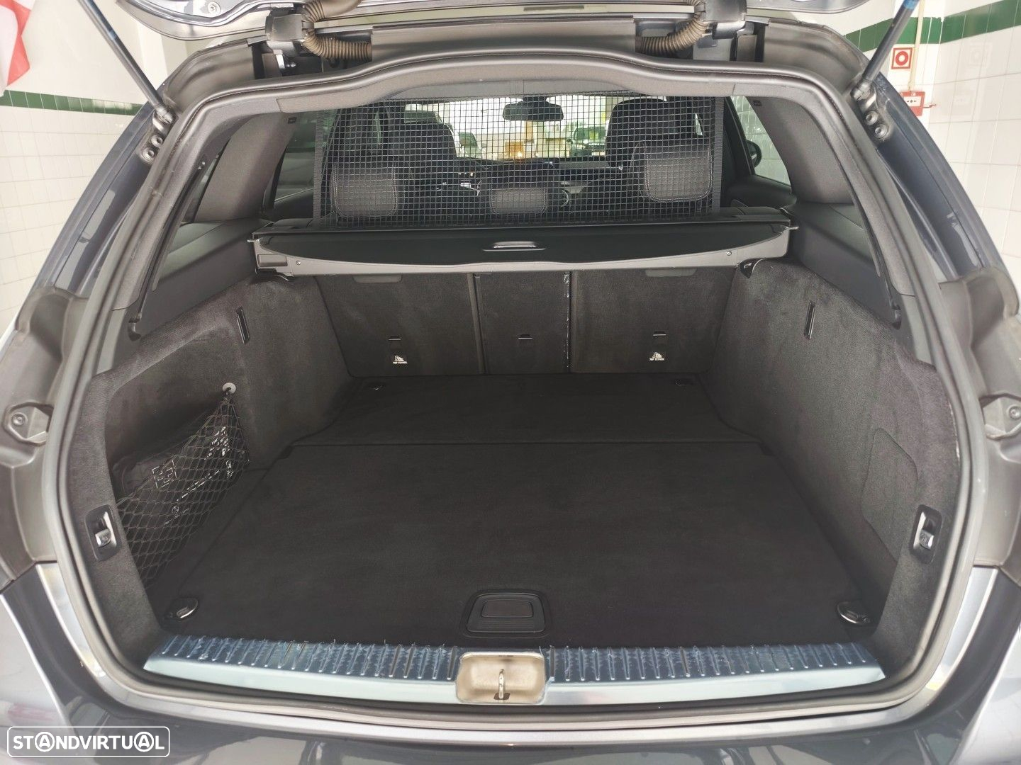 Mercedes-Benz C 180 BlueTEC Avantgarde - 17
