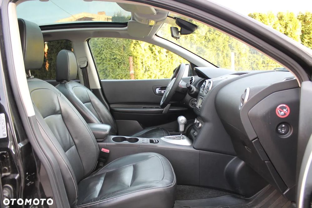 Nissan Qashqai 2.0 Tekna CVT - 17