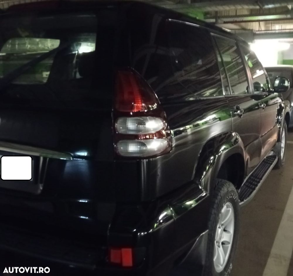 Toyota Land Cruiser - 11
