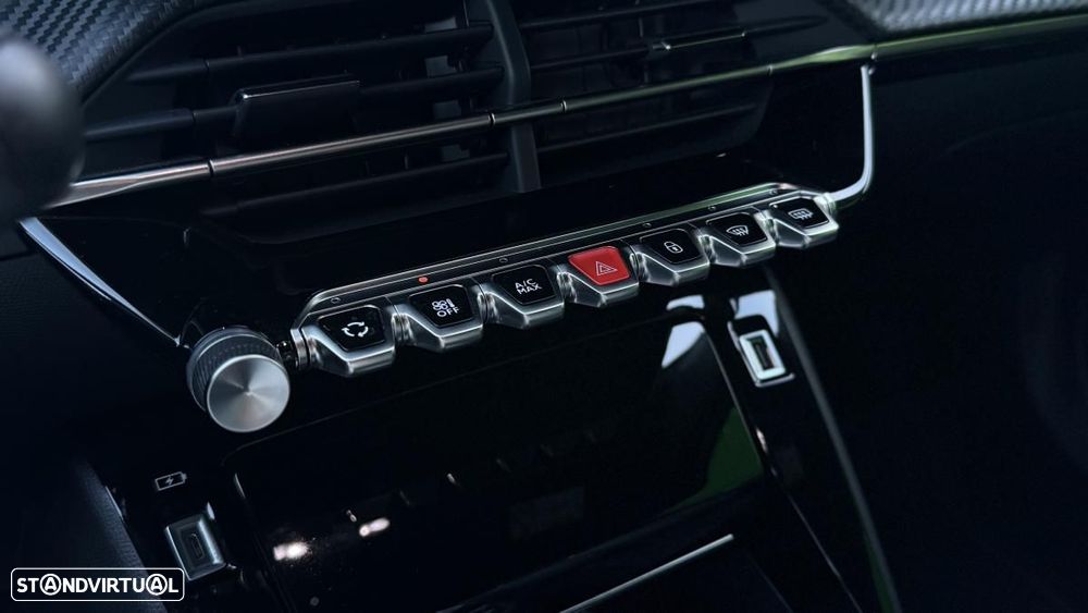 Peugeot e-2008 50 kWh Allure Pack - 18