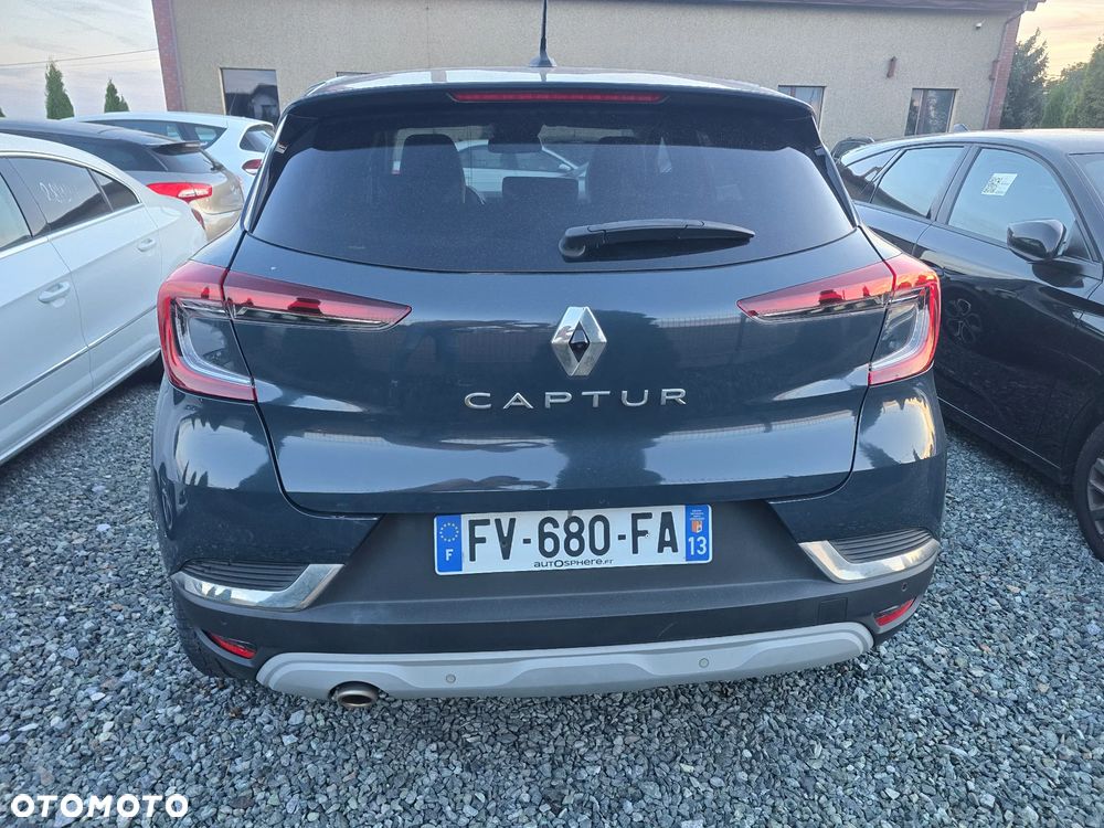 Renault Captur - 3