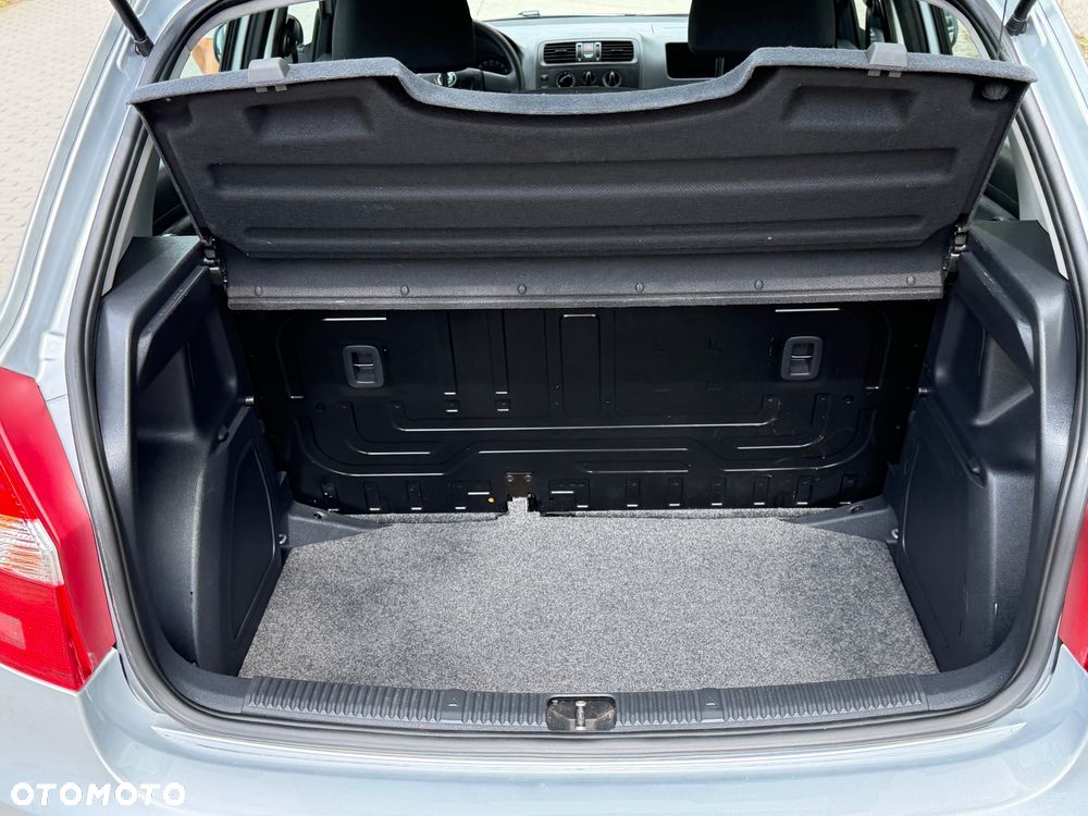 Skoda Fabia 1.2 TSI Ambiente - 30