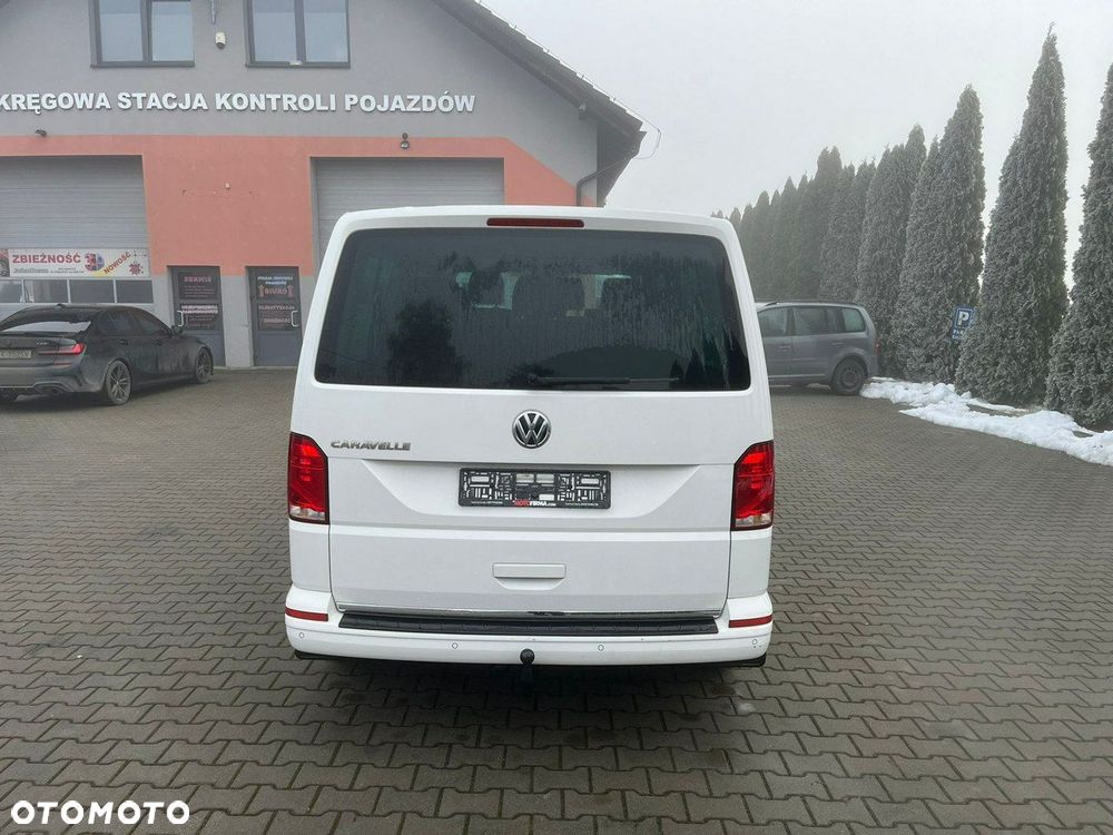 Volkswagen Caravelle - 18