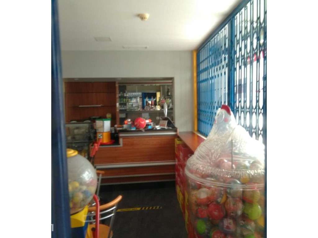 Café snack a 30 metros da praia Azul - Quarteira - Grande imagem: 5/5