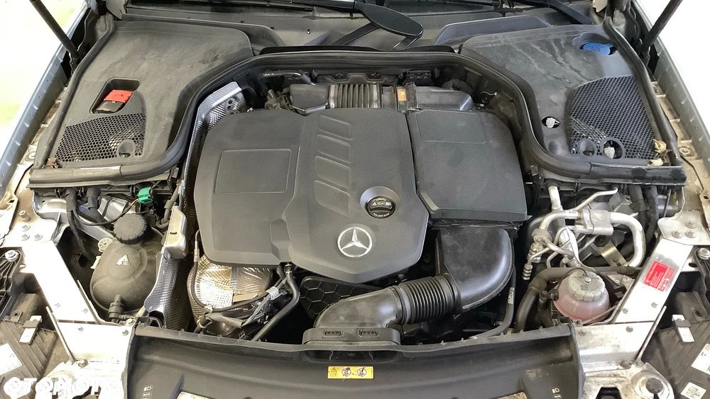 Mercedes-Benz Klasa E 300 de 9G-TRONIC AMG Line - 16