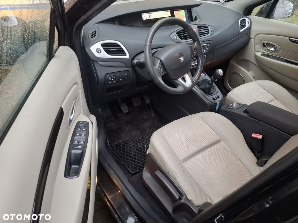 Renault Scenic - 5