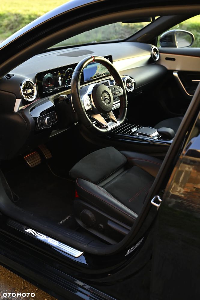 Mercedes-Benz Klasa A 35 AMG 4-Matic 7G-DCT - 18
