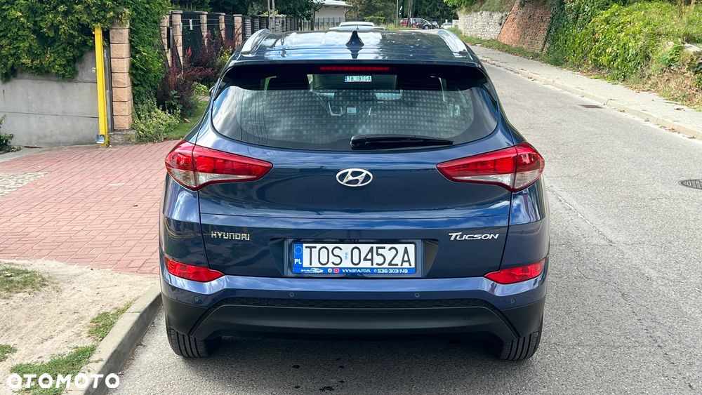 Hyundai Tucson 1.6 GDI BlueDrive Comfort 2WD - 16