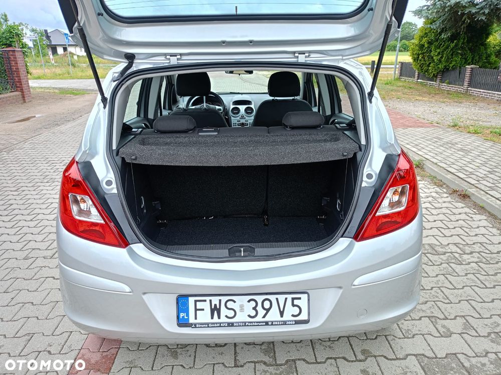 Opel Corsa - 11