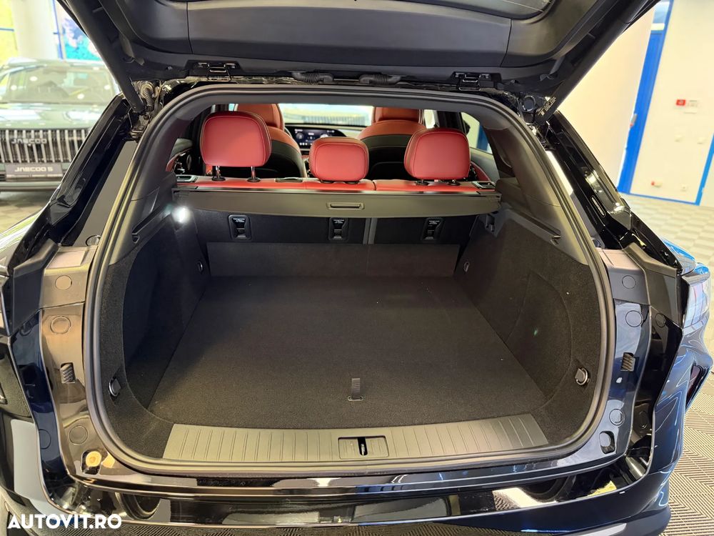 Omoda 9 1.5 TGDI 3DHT PHEV Exclusive - 24