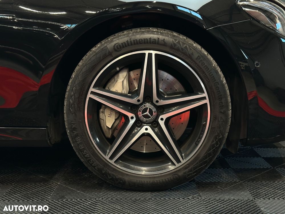 Mercedes-Benz E 300 de 9G-TRONIC AMG Line - 40