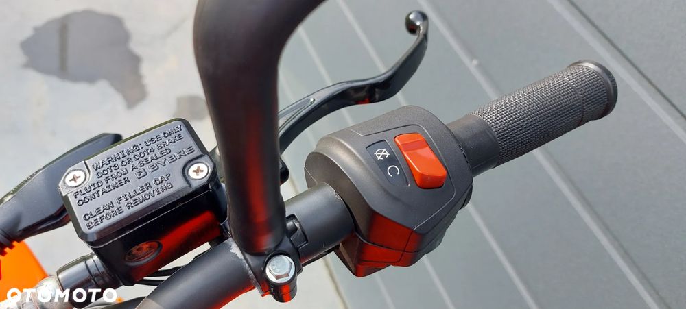 KTM Duke 125 - 15