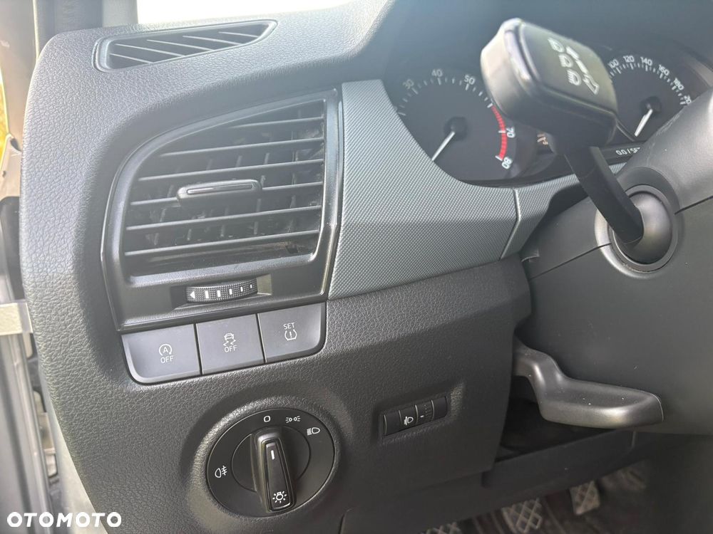 Skoda Fabia 1.0 MPI Active - 18