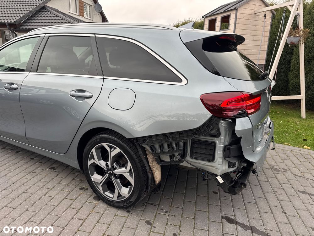 Kia Ceed 1.4 T-GDI DCT OPF Platinum Edition - 35