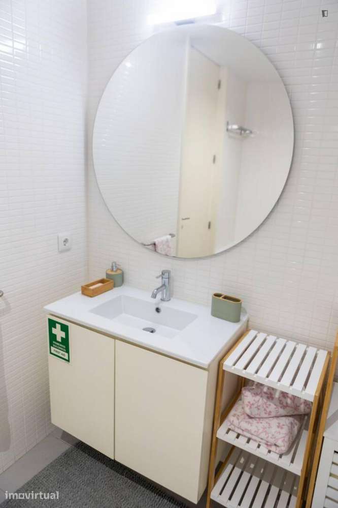 Estúdio - localizado em Guimaraes - Grande imagem: 5/15